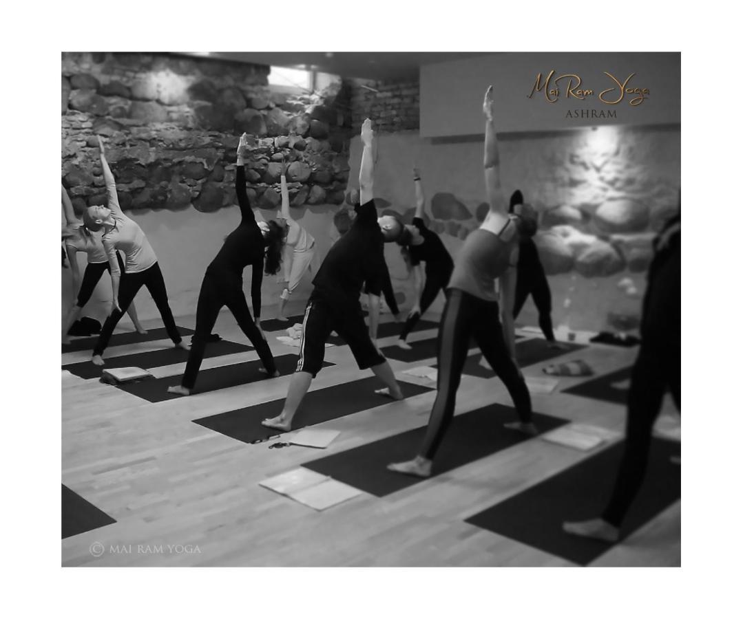Mai Ram Yoga House Bed & Breakfast Vilnius Ngoại thất bức ảnh